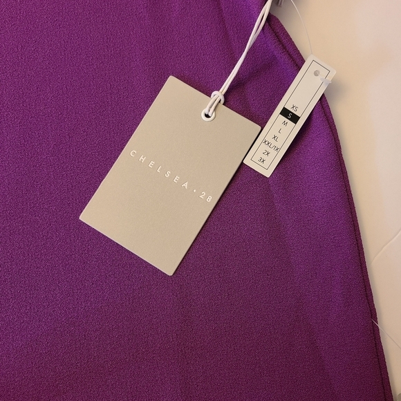 Chelsea 28 Crepe Shift Dress In Purple - Picture 11 of 14